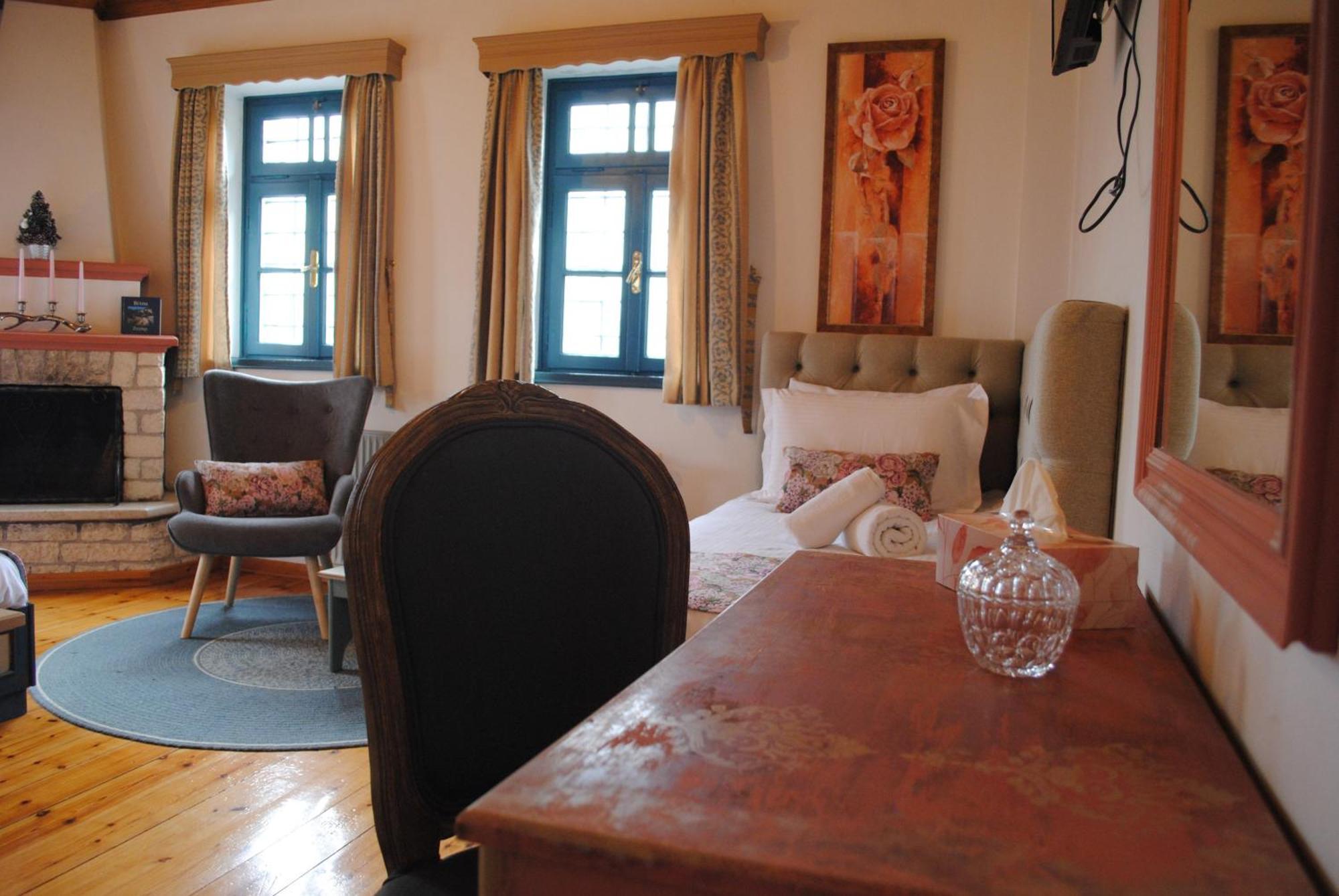 Andromachi'S Beloi Hotel Вица Екстериор снимка