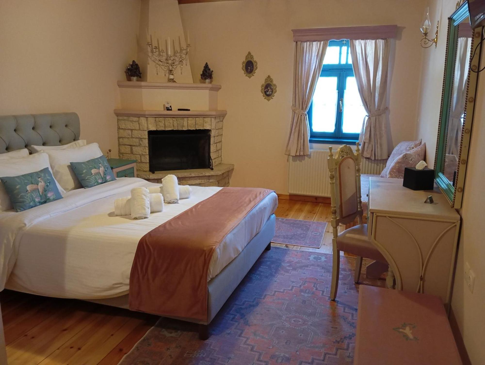 Andromachi'S Beloi Hotel Вица Екстериор снимка