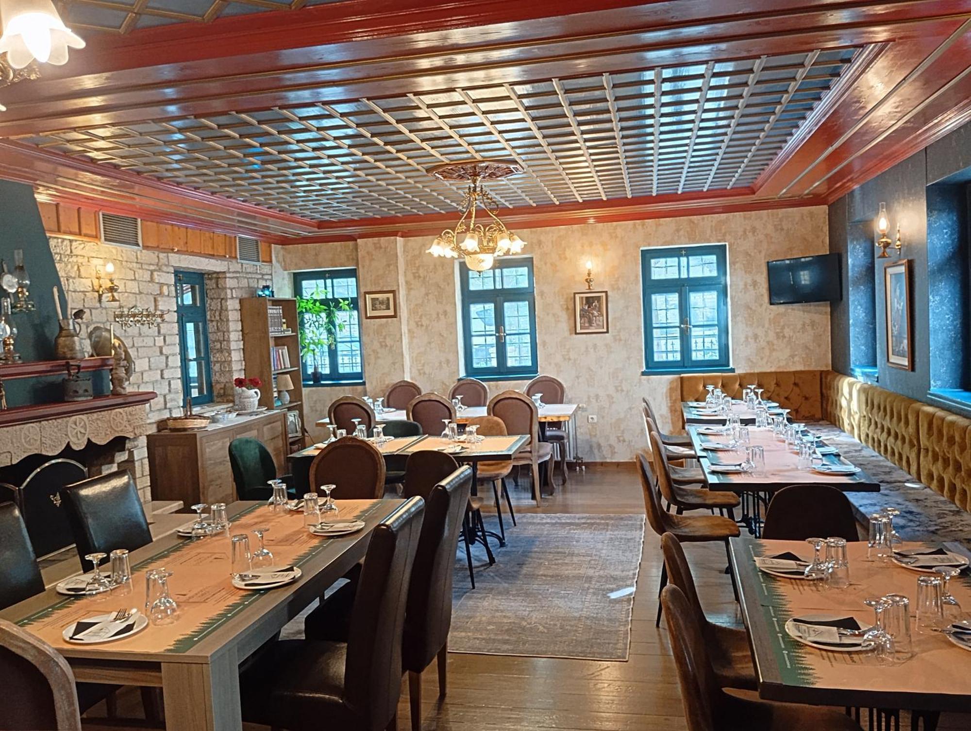 Andromachi'S Beloi Hotel Вица Екстериор снимка