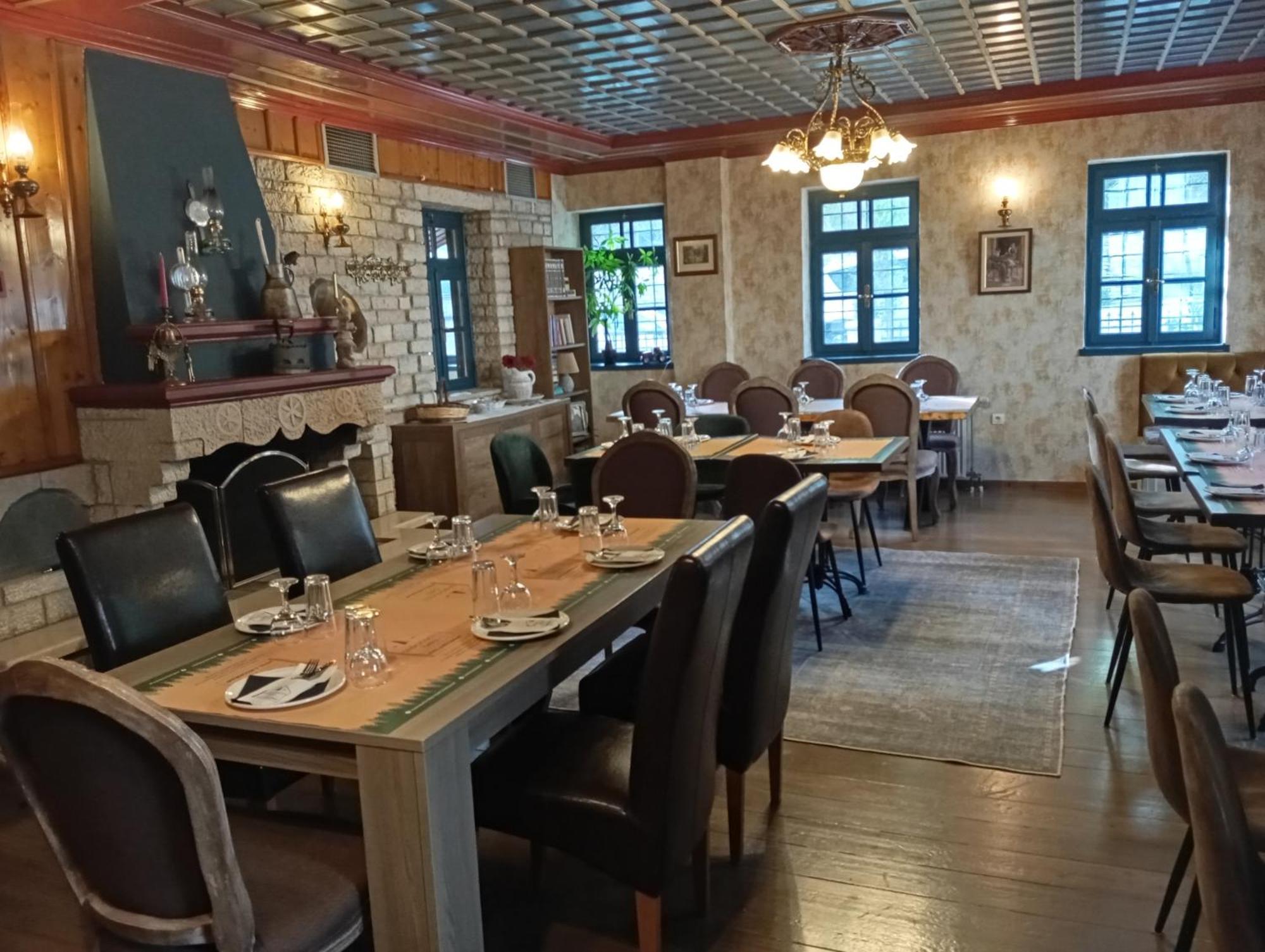 Andromachi'S Beloi Hotel Вица Екстериор снимка