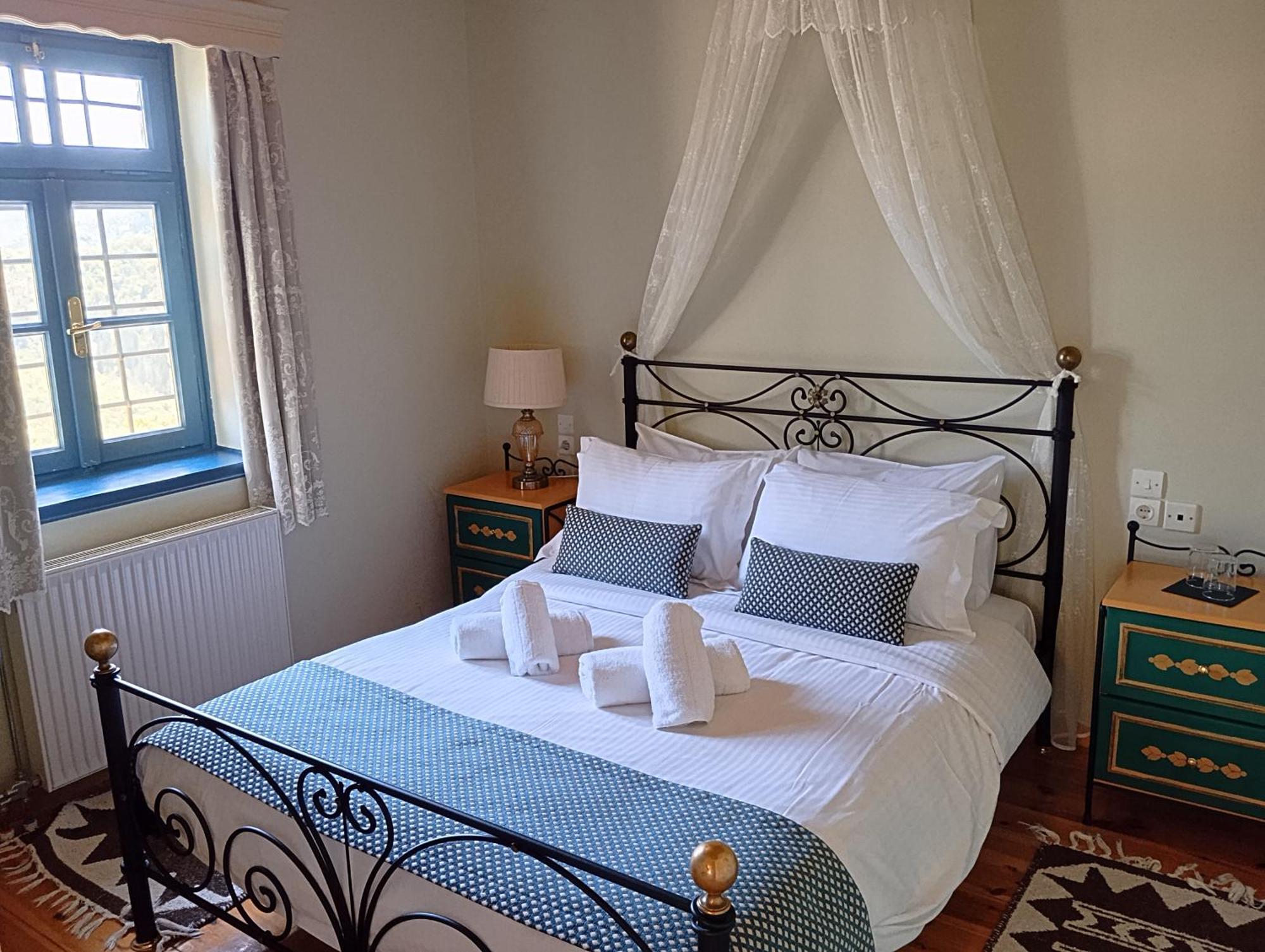 Andromachi'S Beloi Hotel Вица Екстериор снимка