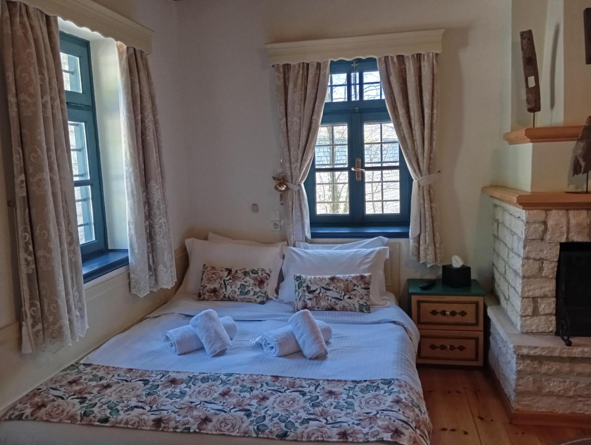 Andromachi'S Beloi Hotel Вица Екстериор снимка